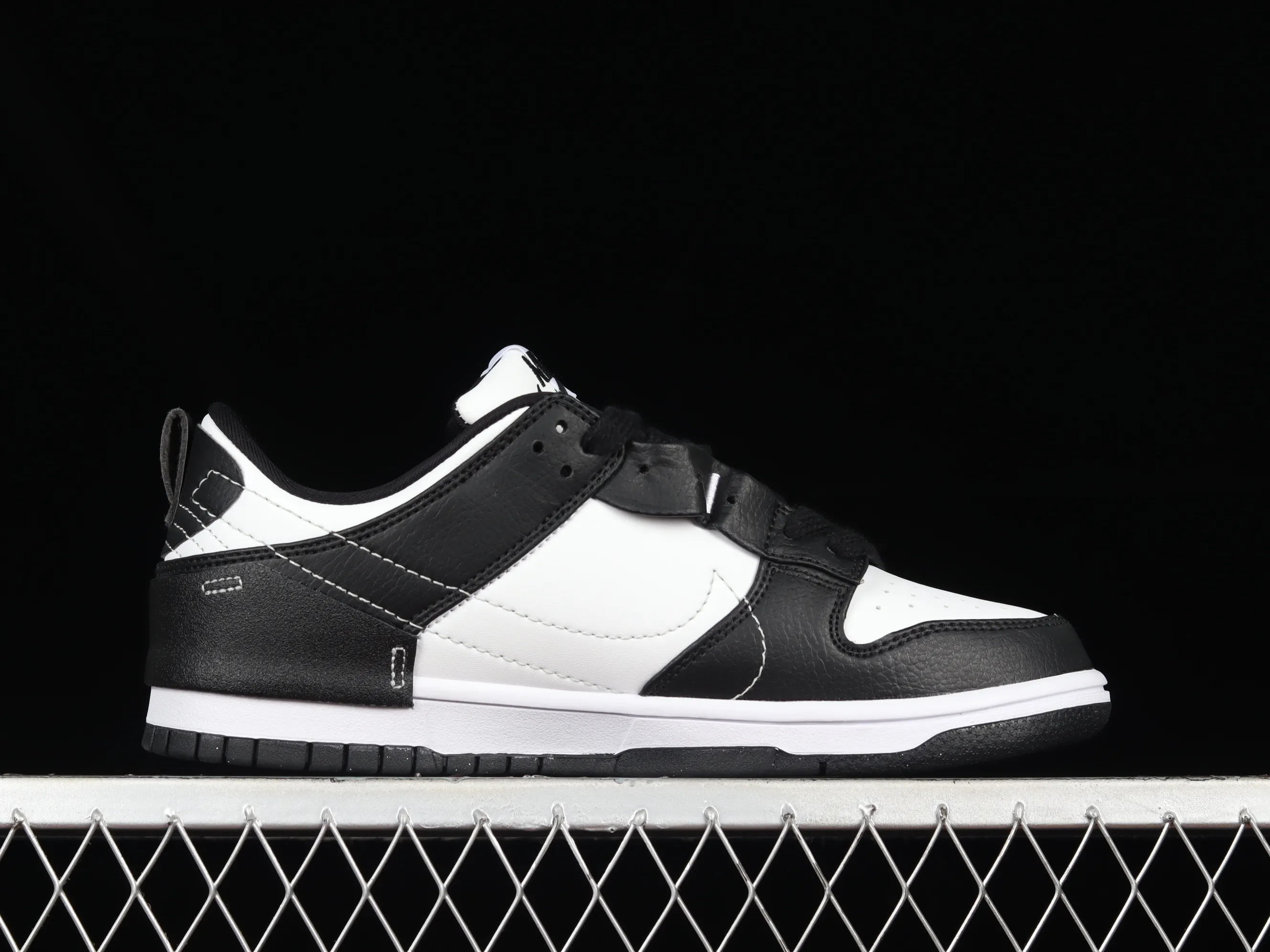 All categories Nk SB Dunk series Nk SB Dunk Low low-top sneakers F version Nk Dunk Low Disrupt 2 "Desert Bronze" New deconstructed style lightweight dunk low-top casual sports skateboard shoes DV4024-002